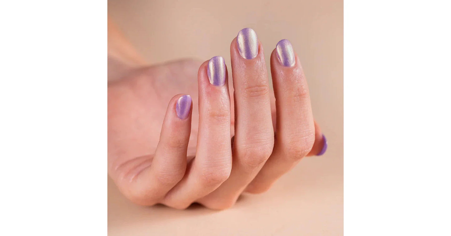 CND Vinylux - Live Love Lavender (.5oz.)