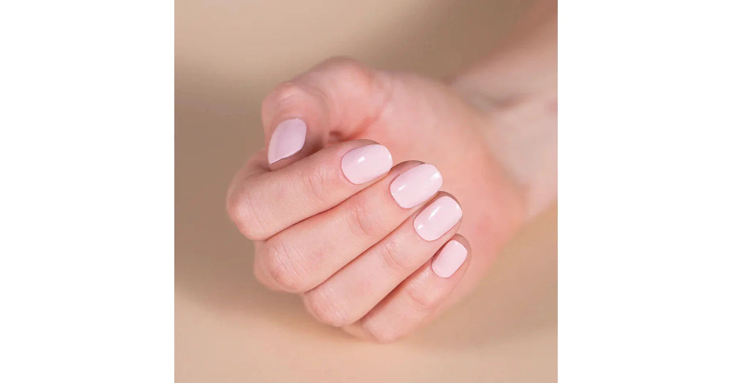 CND Vinylux - Quartz Correct (0.5oz.)